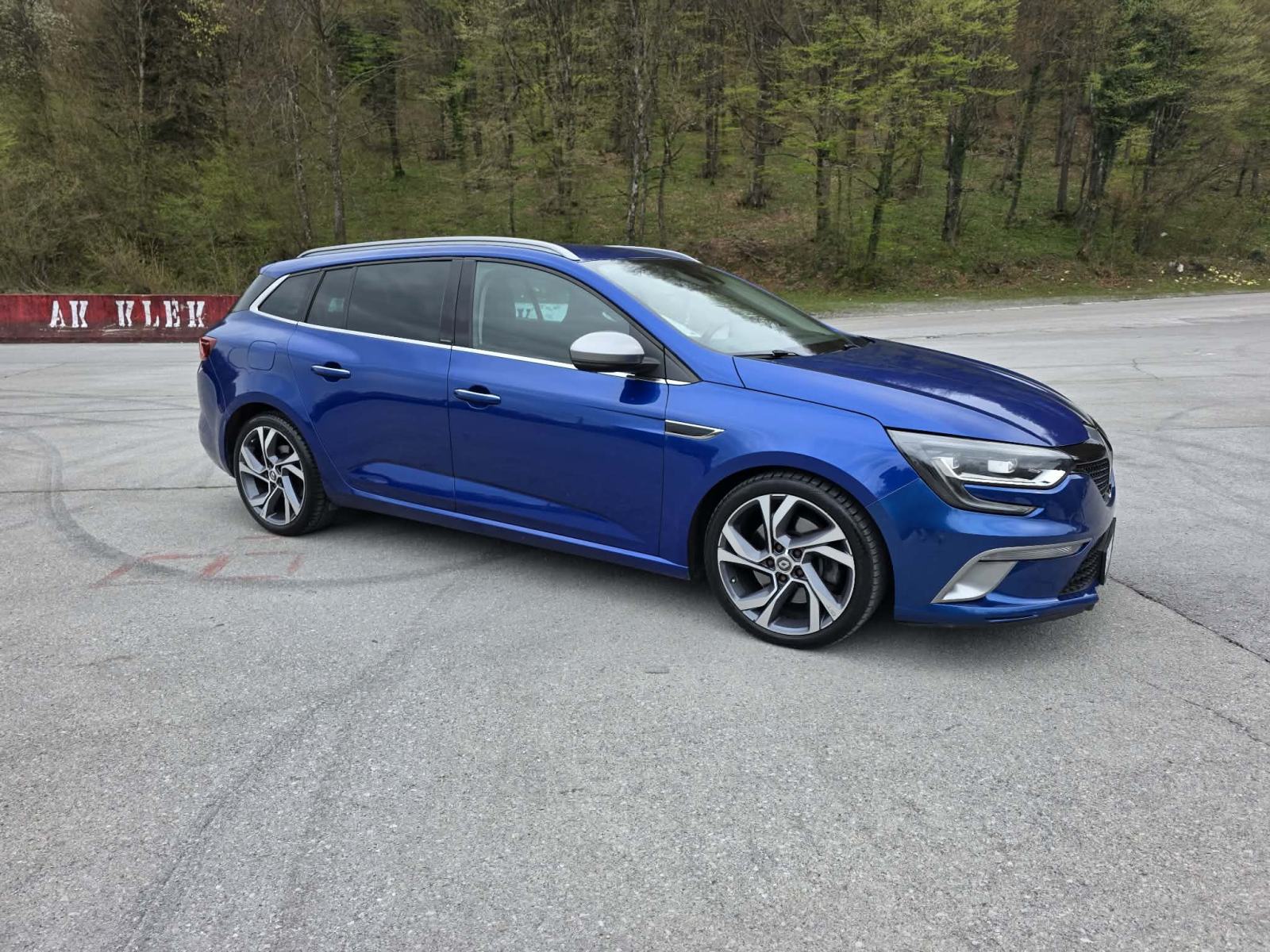 Renault Megane Grandtour dCi 165 GT, fotografija 3