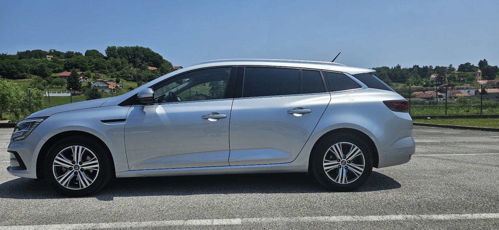 Renault Megane Grandtour 1.5 dCi automatik, fotografija 4