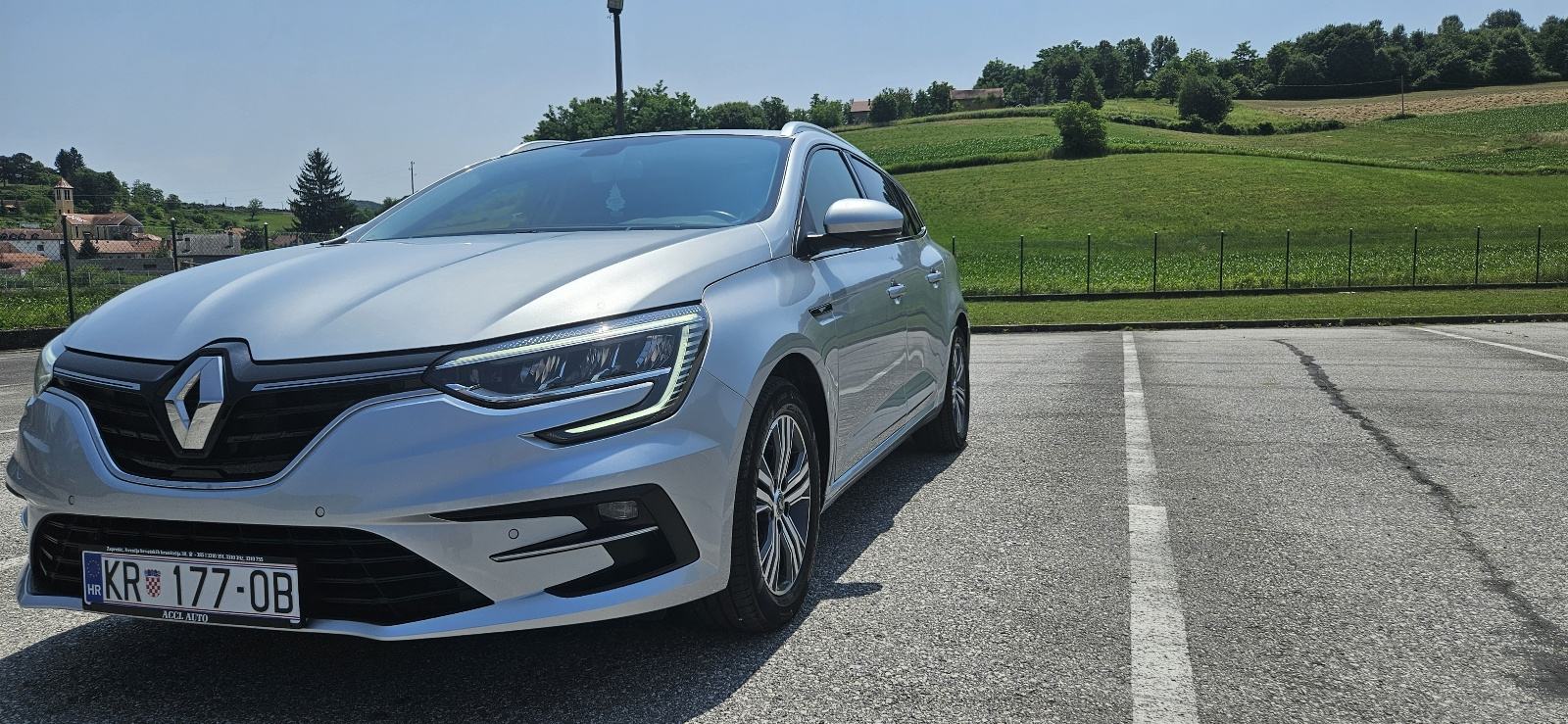 Renault Megane Grandtour 1.5 dCi automatik, fotografija 3