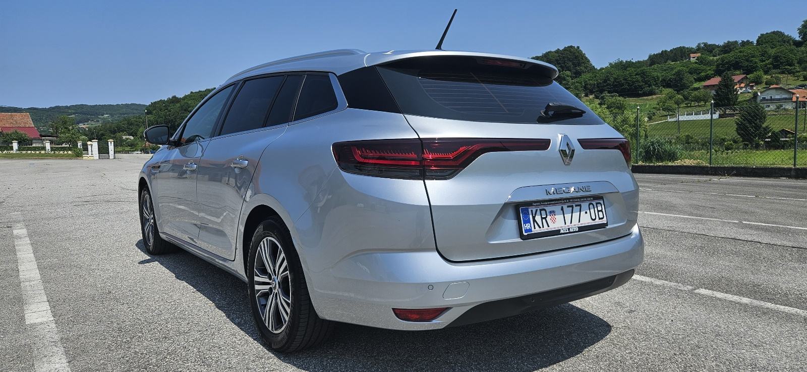 Renault Megane Grandtour 1.5 dCi automatik, fotografija 8