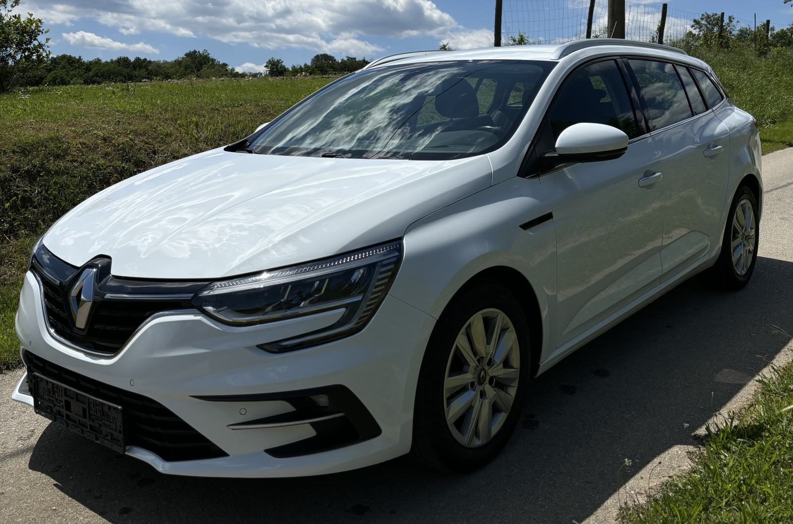 Renault Megane Grandtour dCi, kamera, grijanje sjedala, fotografija 3