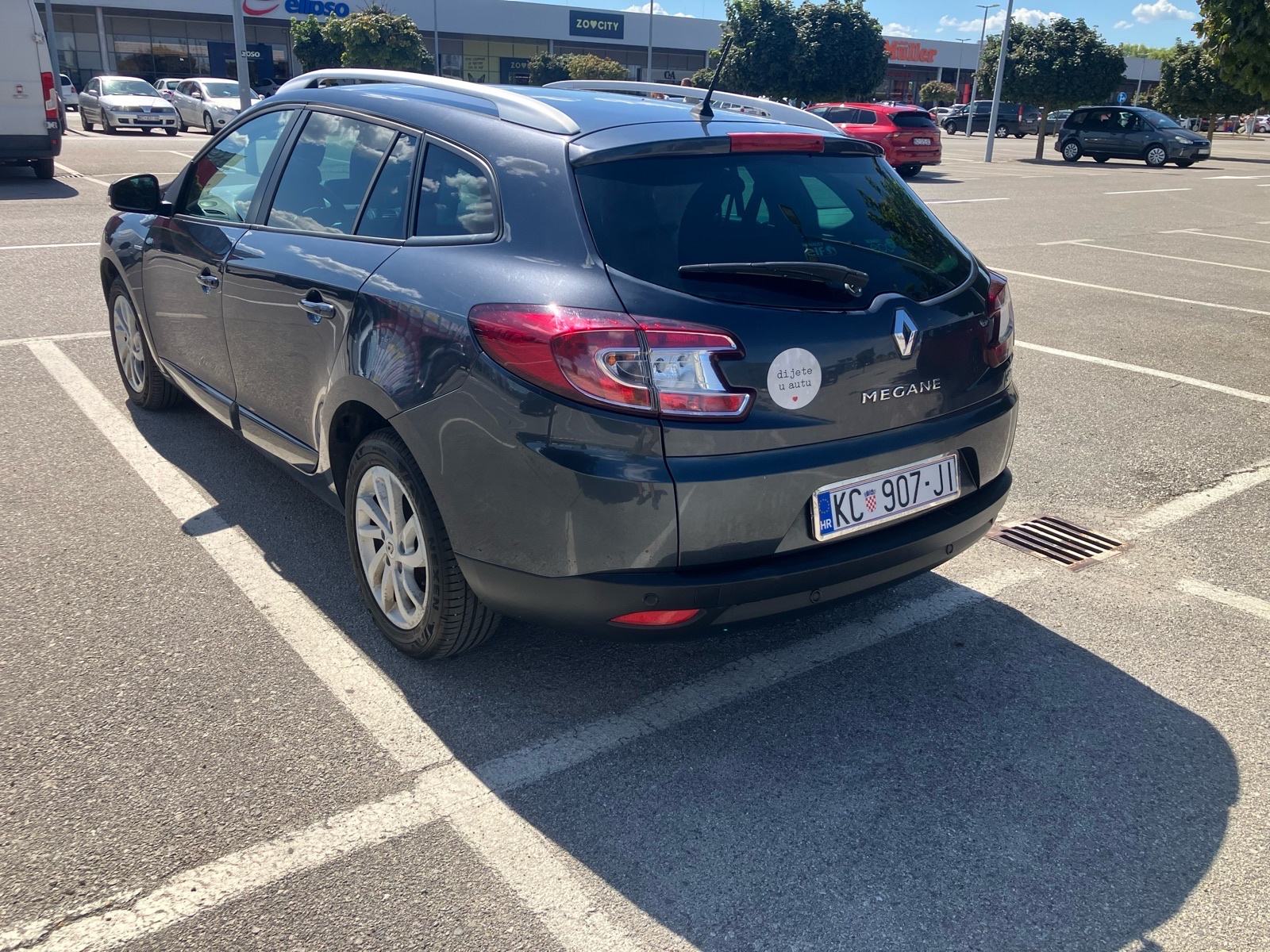 Renault Megane Grandtour dCi, fotografija 2