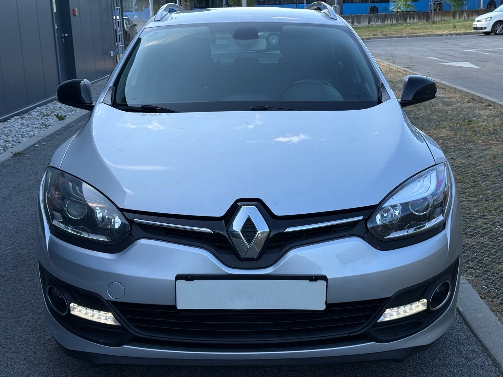 RENAULT MEGANE GRANDTOUR/REDIZAJN/2016G/LIMITED OPREMA/, fotografija 5