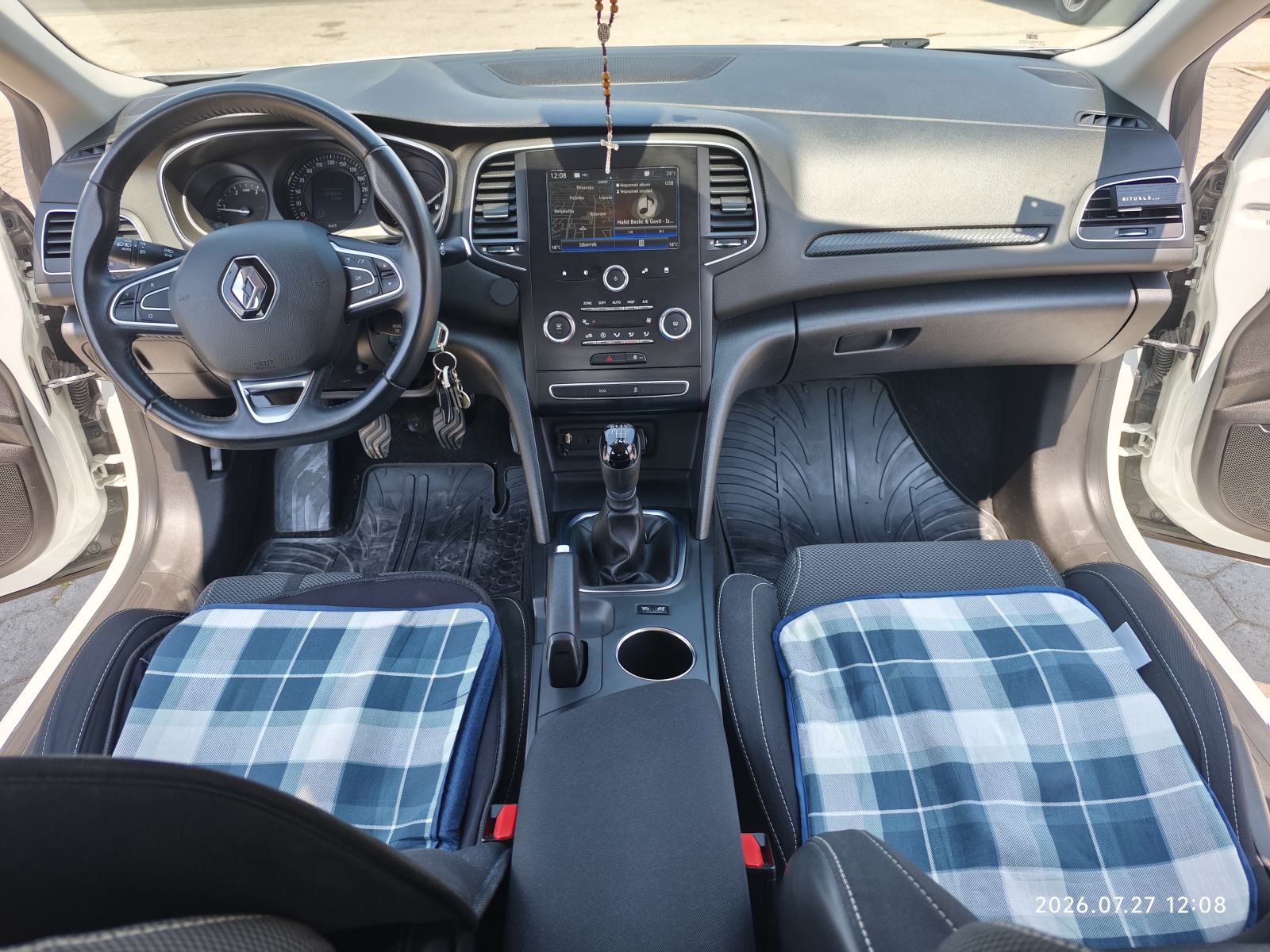 Renault Megane IV 1.5 dCi, 125800 km, Registriran do 26.07.2027., fotografija 17