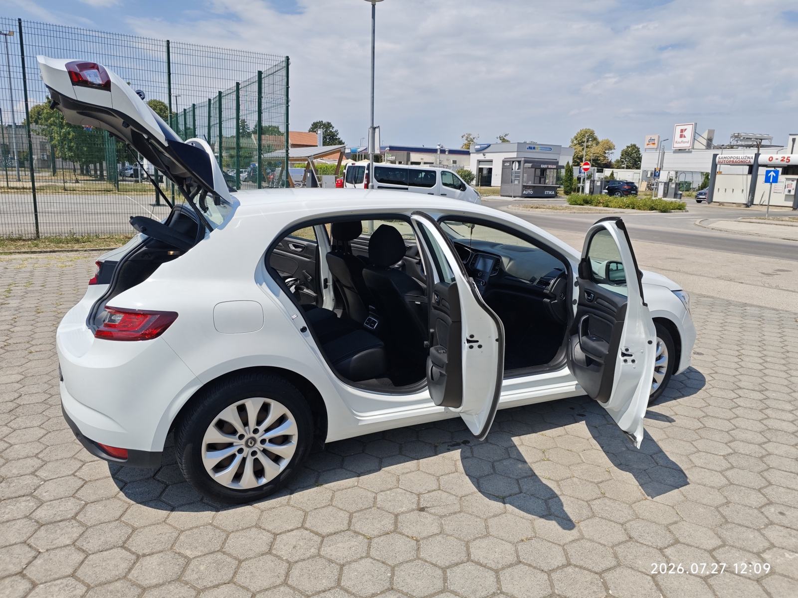 Renault Megane IV 1.5 dCi, 125800 km, Registriran do 26.07.2027., fotografija 6