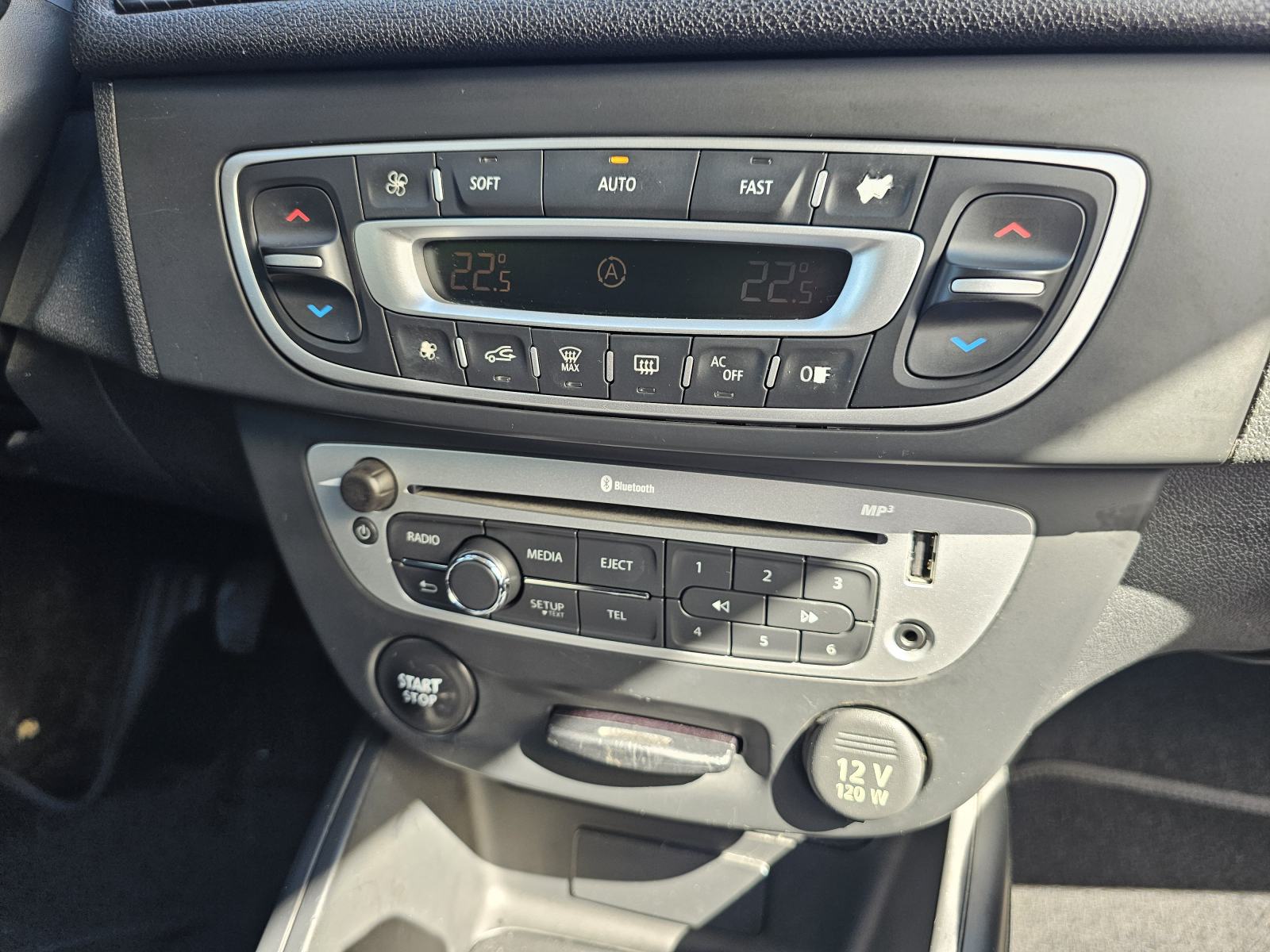 RENAULT*MEGANE*KARAVAN*1.5 DCI*REG.05/27*NAVI*KLIMA*LED*ALU*3990E, fotografija 19