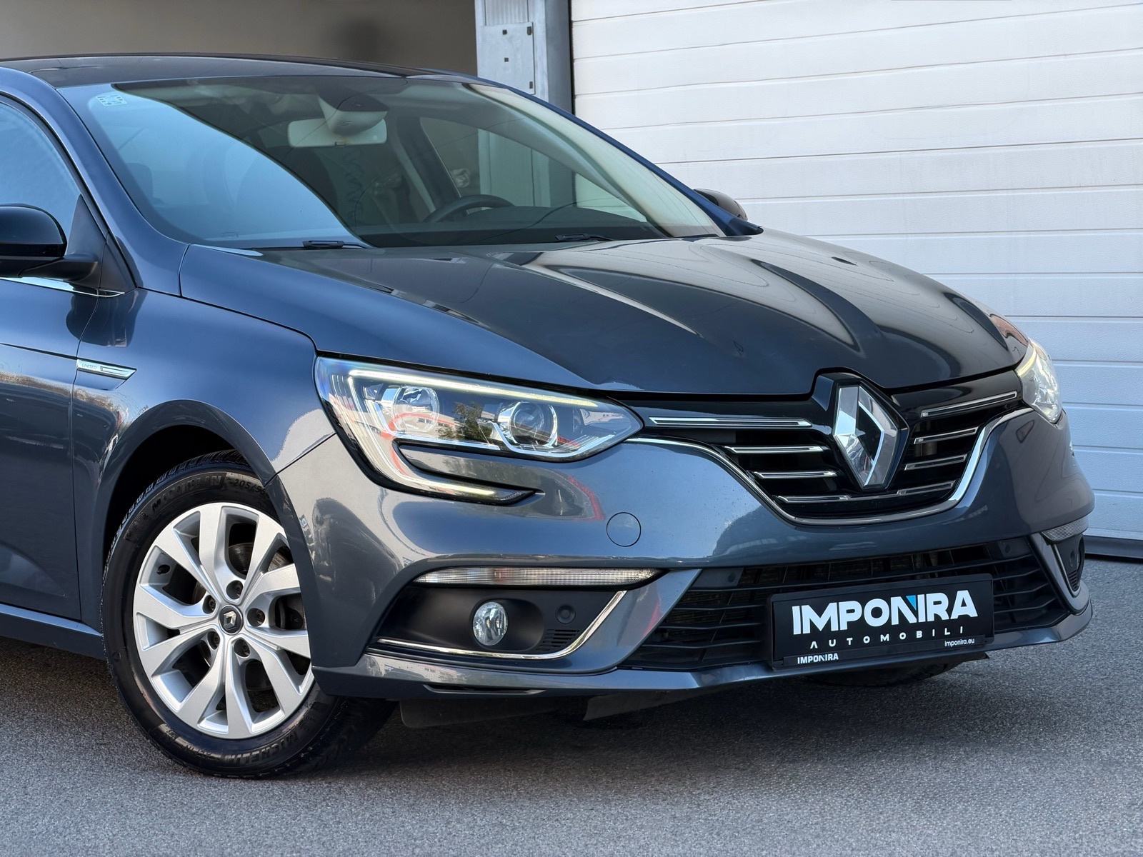 RENAULT MEGANE LIMITED dCi 115, REGISTRIRAN 7/2027, pogled izvana - slika 2