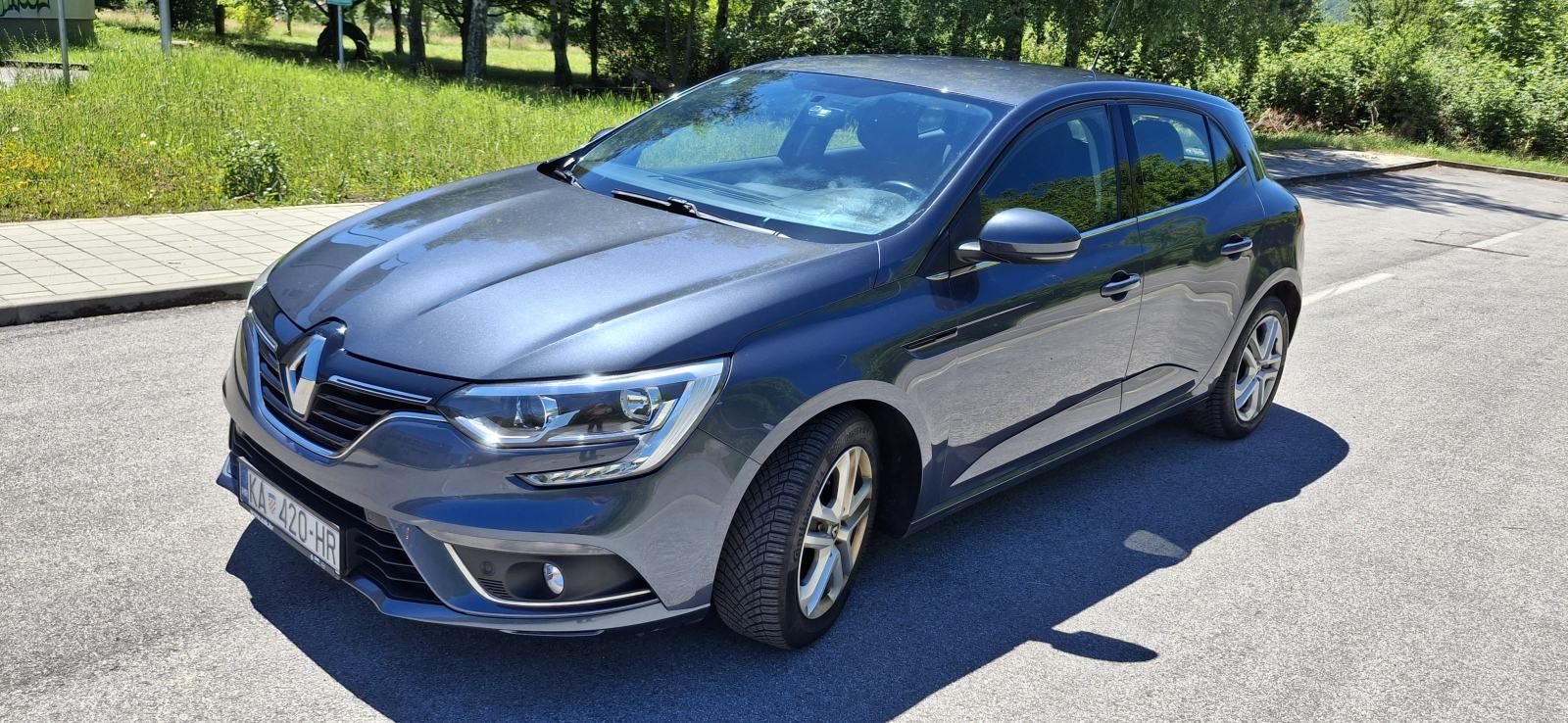 Renault Megane 1.2 TCe ZEN 74kW, 87000km, reg.06/27 + poklon, fotografija 8