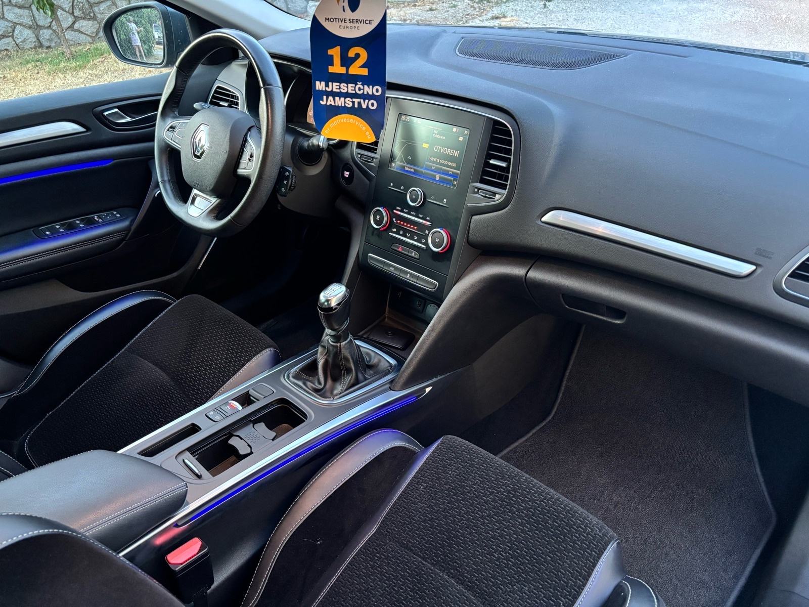 Renault Megane TCe 100,TOP OPREMA,KOMPL.SERVISNA,JAMSTVO., fotografija 13