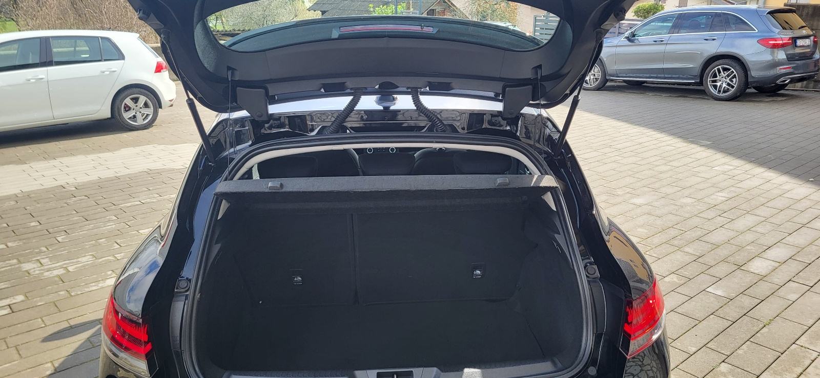 Renault Megane TCe 115 ks tempomat parkirni senzori, fotografija 5