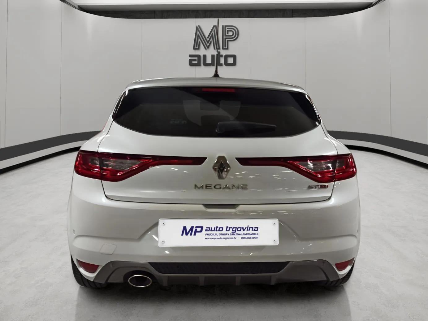 Renault Megane TCe 130, GT-Line, fotografija 3