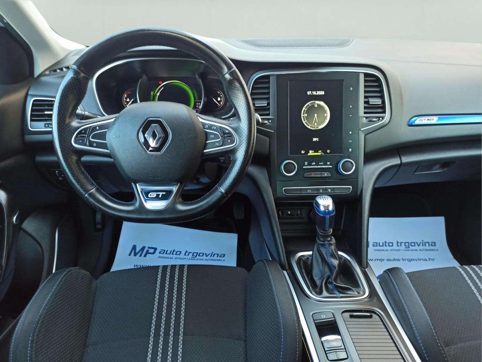 Renault Megane TCe 130, GT-Line, fotografija 15