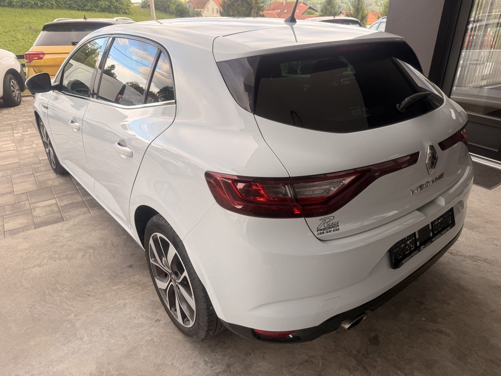 Renault Megane⭐TCe 130⭐INTENS, klima ,navigacija, kamera, fotografija 4