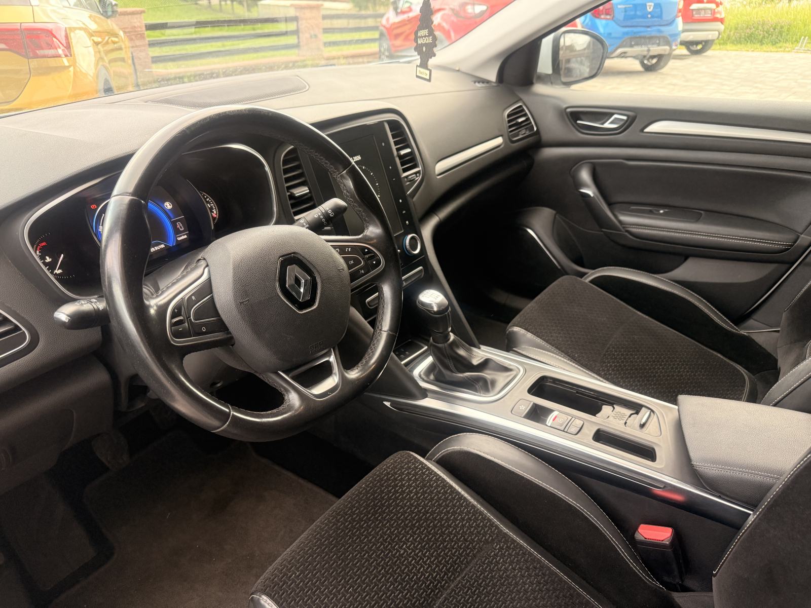 Renault Megane⭐TCe 130⭐INTENS, klima ,navigacija, kamera, fotografija 5