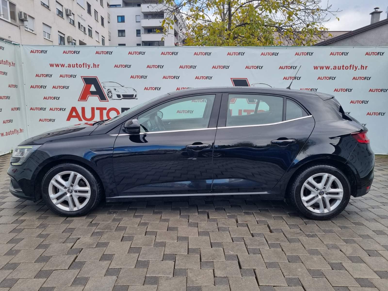 Renault Megane 1.5 dCi EDC, Keyless GO, Navi, Tempomat, PDC, Led, fotografija 4