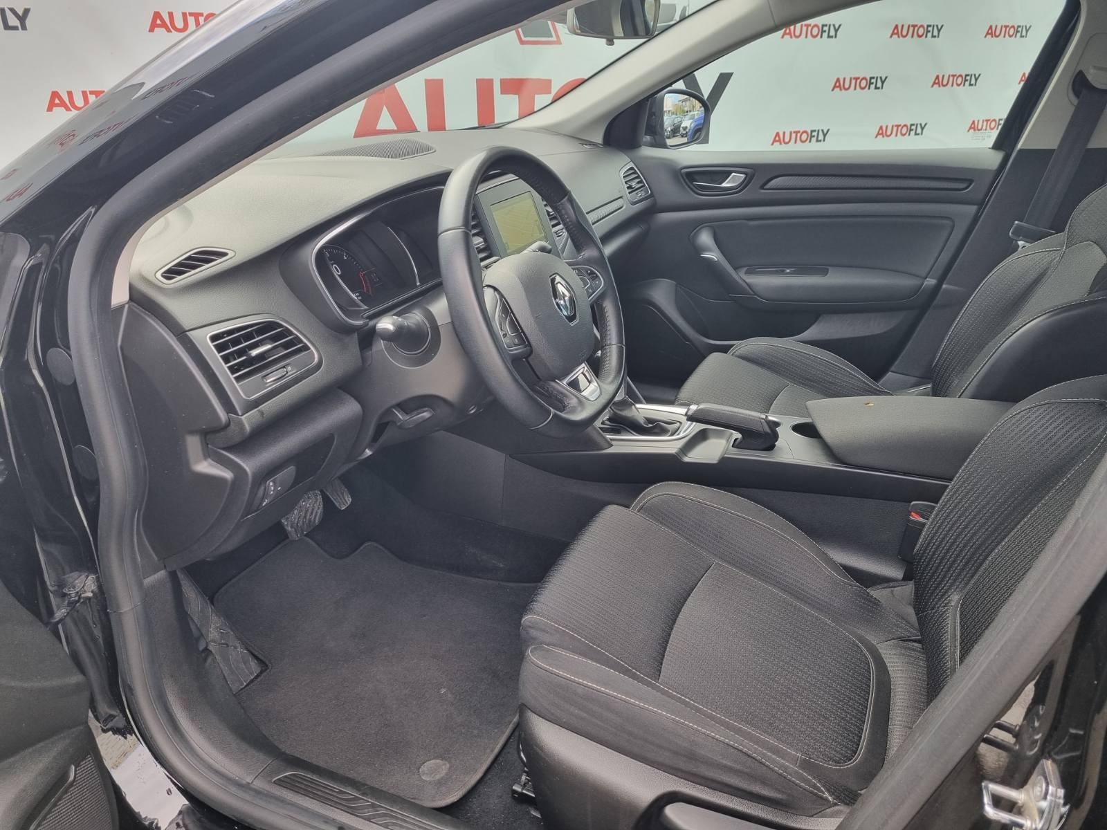 Renault Megane 1.5 dCi EDC, Keyless GO, Navi, Tempomat, PDC, Led, fotografija 16