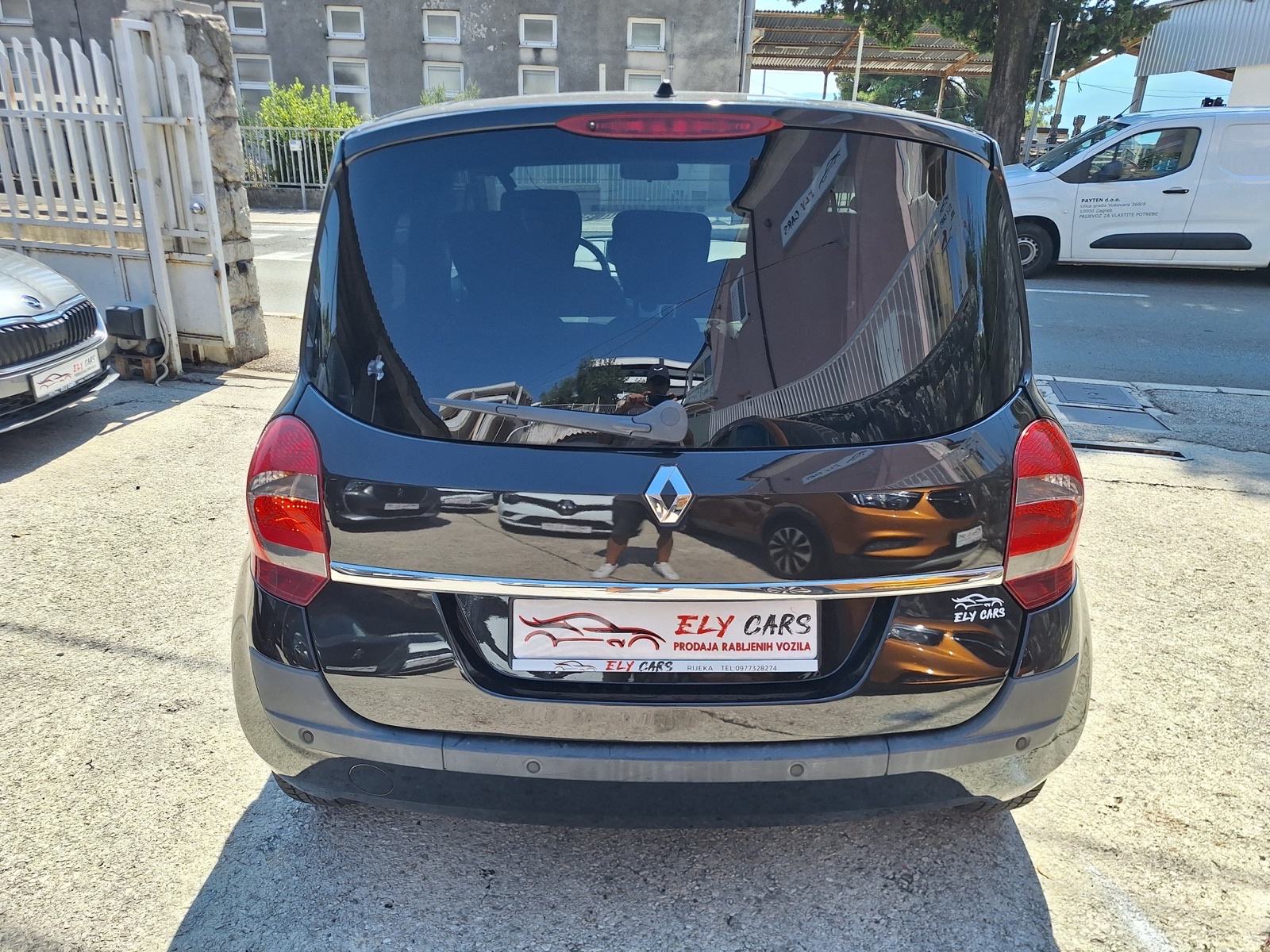 Renault Modus 1,2 16V automatik PANORAMSKI KROV, fotografija 7