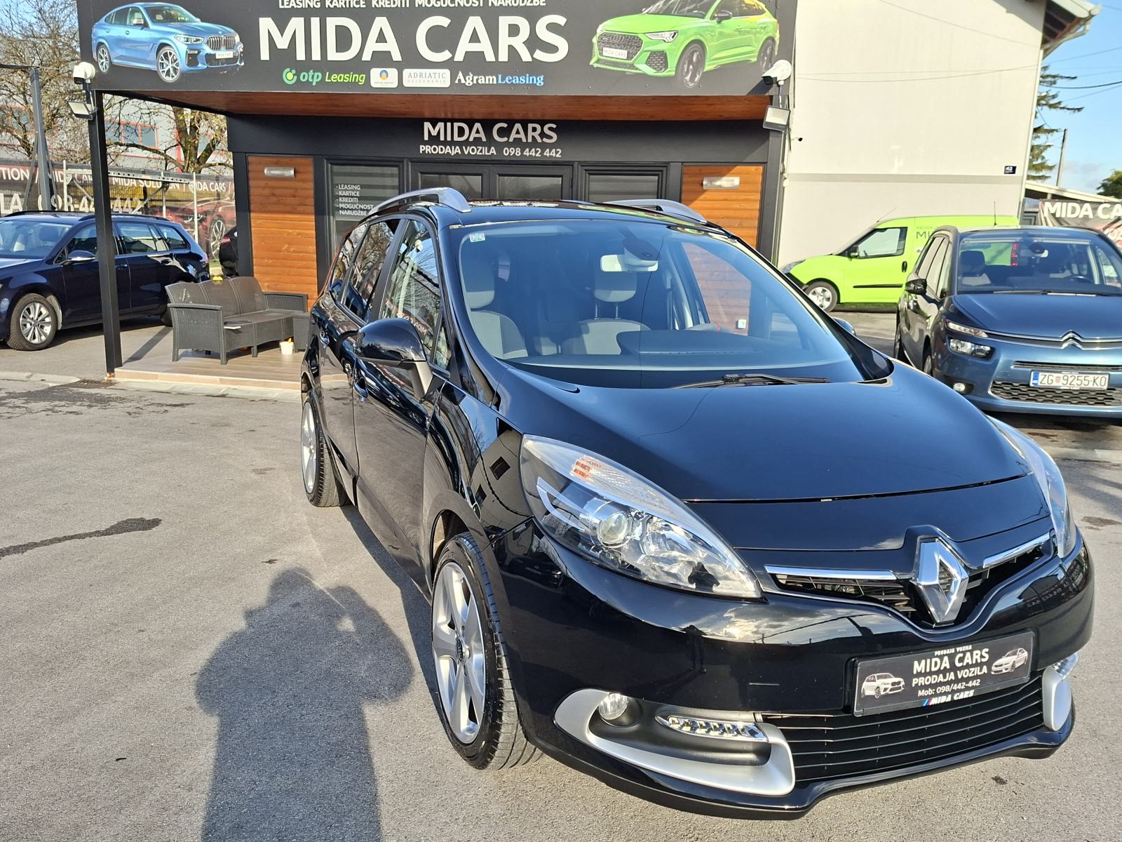 Renault Scenic 1,2 TCe 115-7 SJEDALA-PDC-NAVI-TEMPOMAT-REG 7MJ, fotografija 2