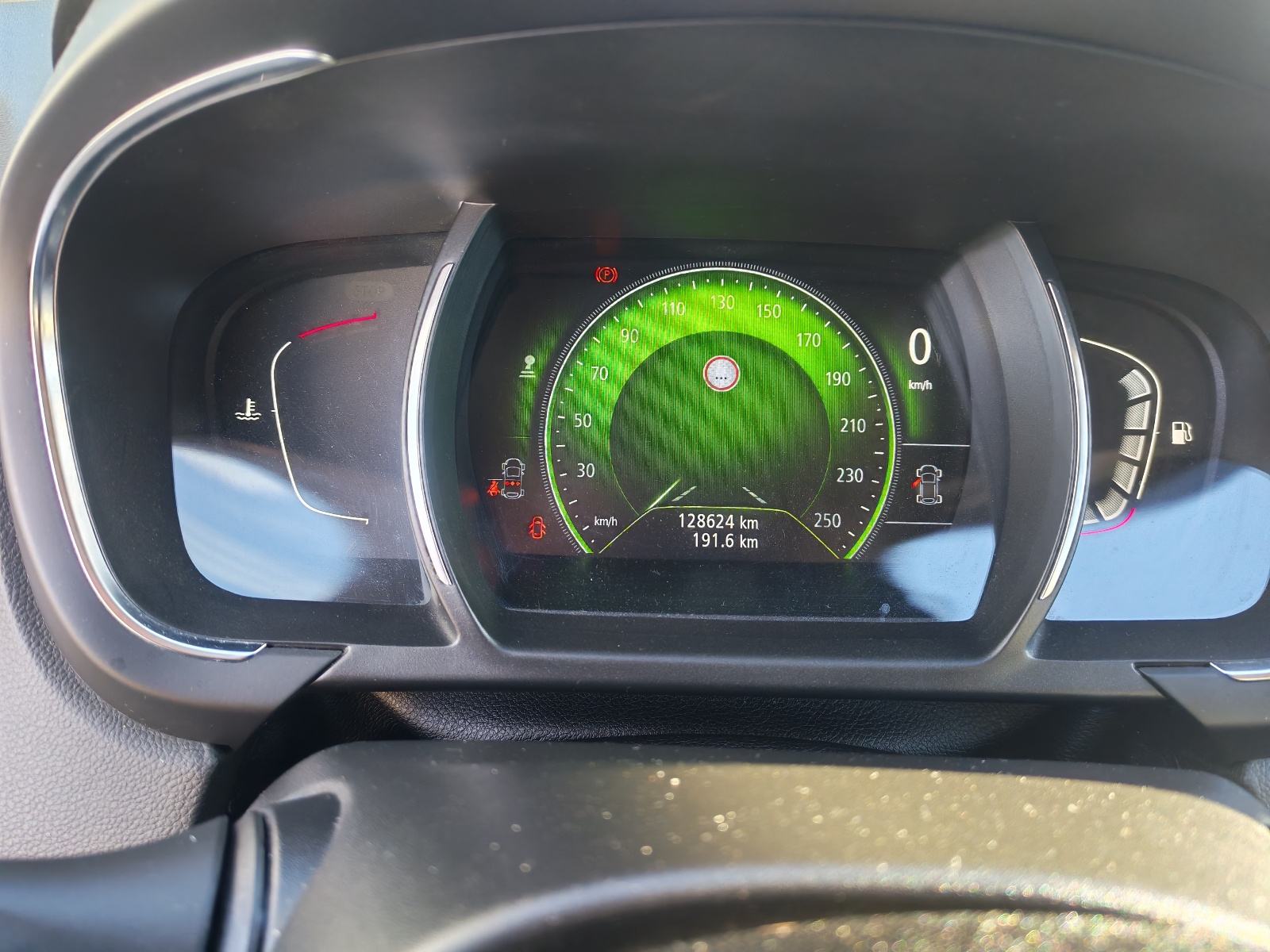 Renault Scenic 1,2 TCe 130, fotografija 10