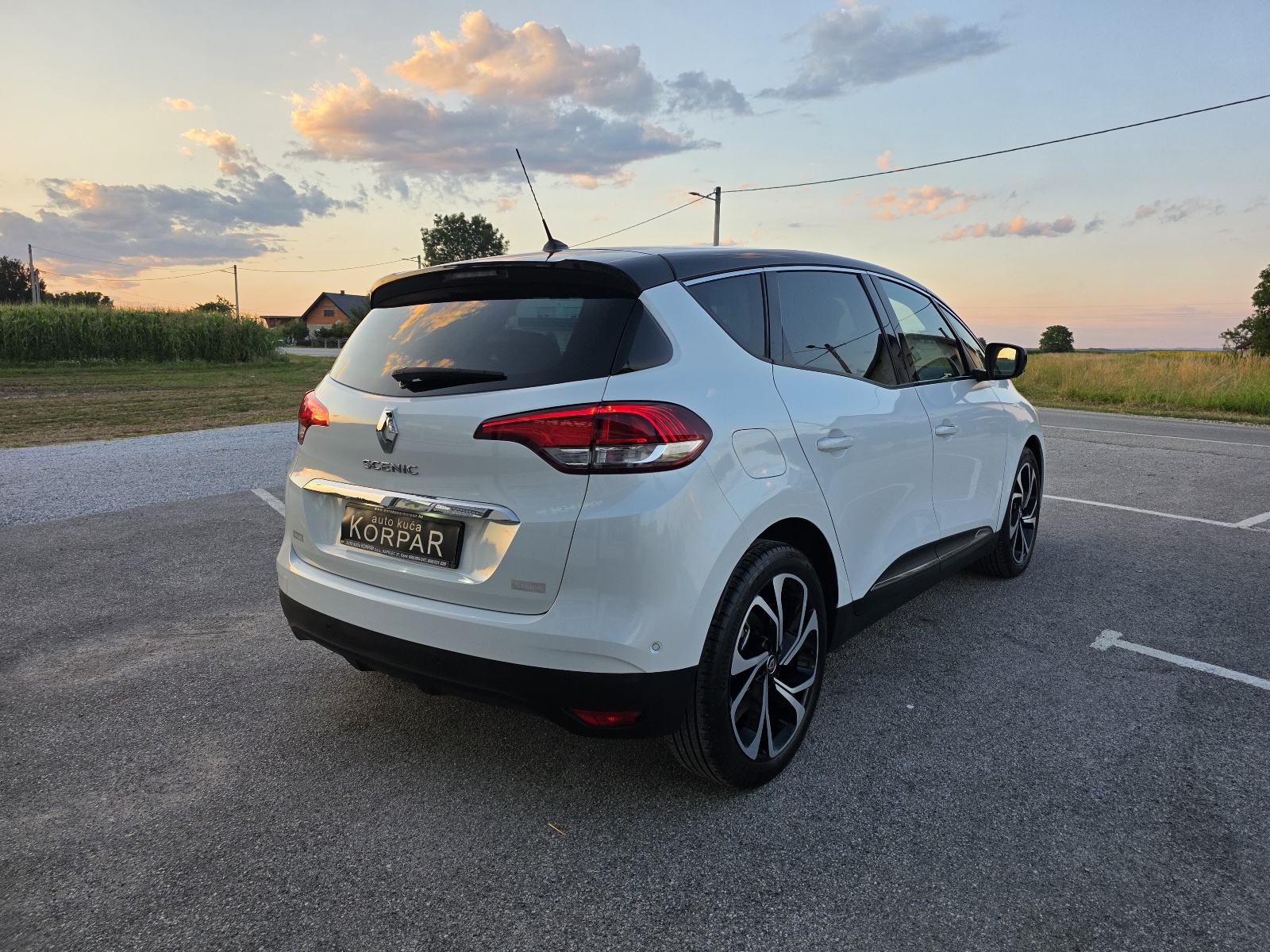 Renault Scenic 1.3 TCe INTENS,103kw,MOGUČNOST BRZOG KREDITA, fotografija 5