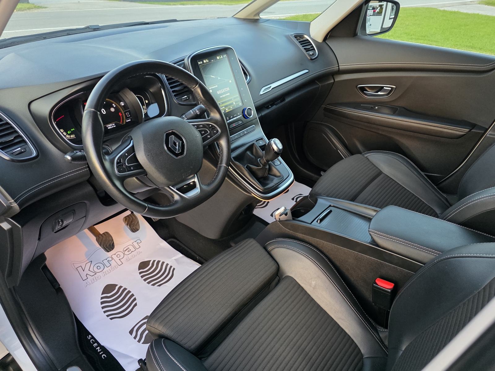 Renault Scenic 1.3 TCe INTENS,103kw,MOGUČNOST BRZOG KREDITA, fotografija 9