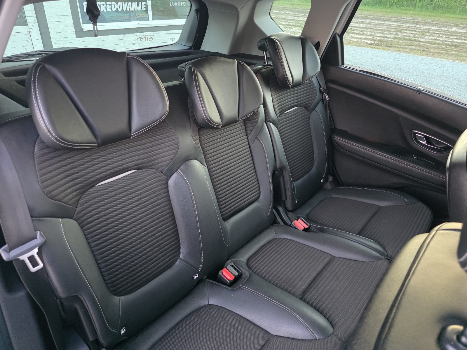 Renault Scenic 1.3 TCe INTENS,103kw,MOGUČNOST BRZOG KREDITA, fotografija 15