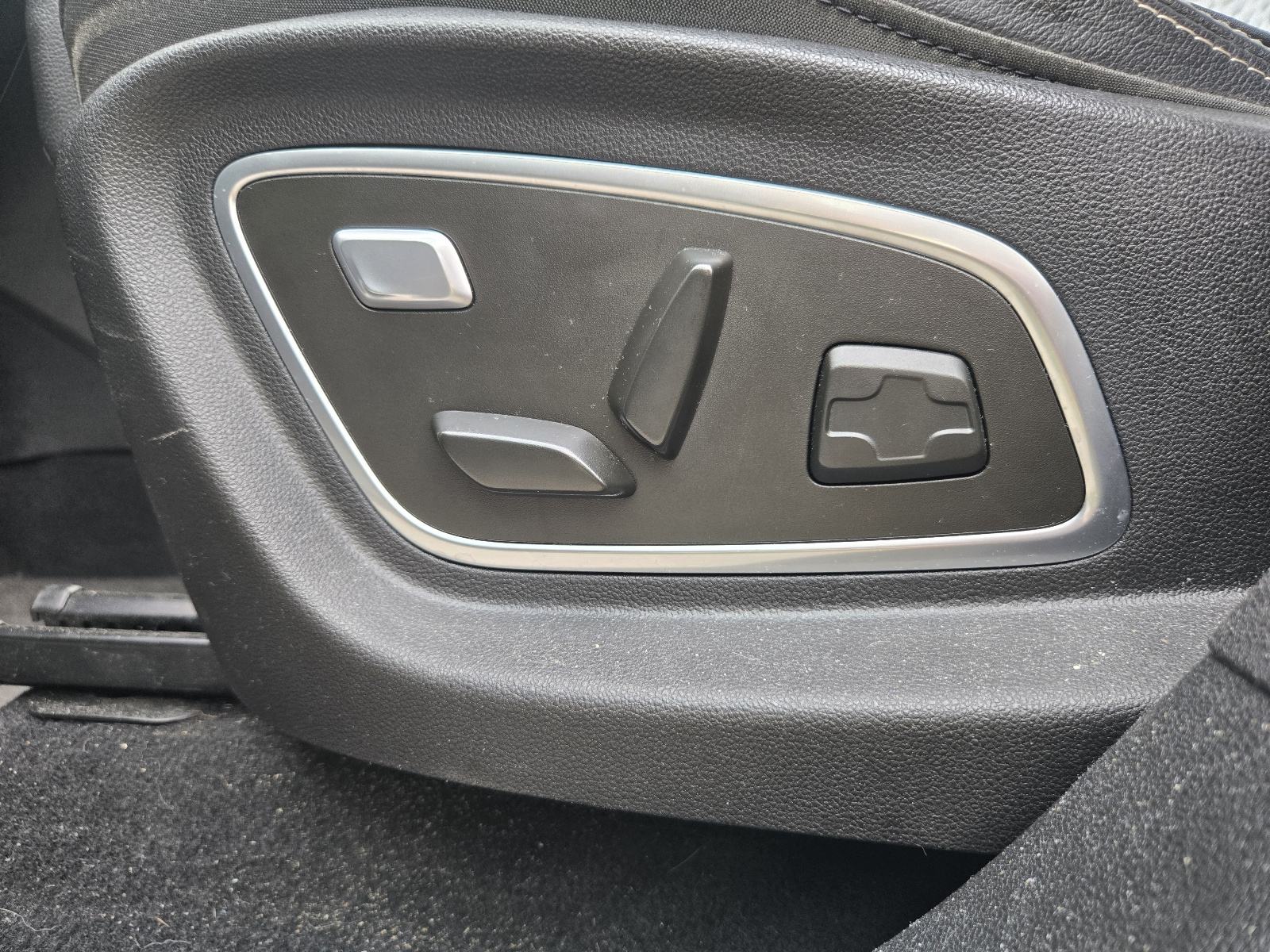 Renault Scenic 1.3 TCe, LED, koža, Navigacija, Head-up display, fotografija 8