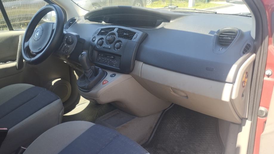 Renault Scenic 1,4 16V, fotografija 3