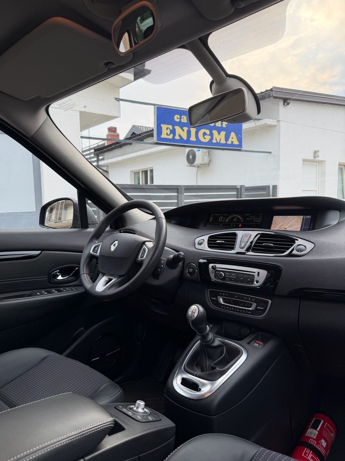 Renault Scenic 1,5 dCi *BOSE*FULL OPREMA*NOVI SET ZUPCASTOG/KVACILA*, fotografija 7