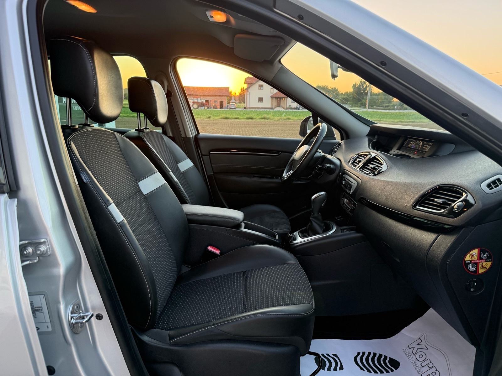 Renault Scenic 1.5 dCi DYNAMIQUE EDC, 81kw, 181.000km, MOG. KREDITA, fotografija 14