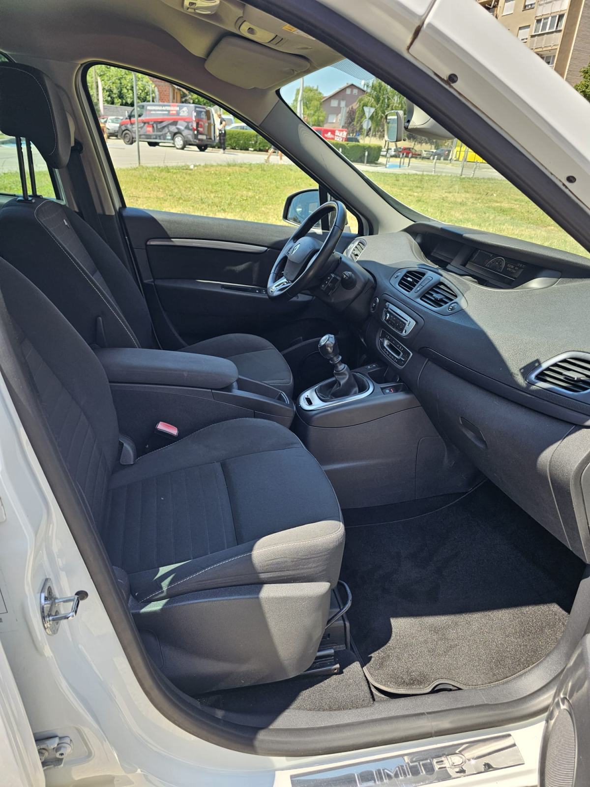 Renault Scenic 1.5 dCi *HRV AUTO, REG 07/27*, fotografija 11