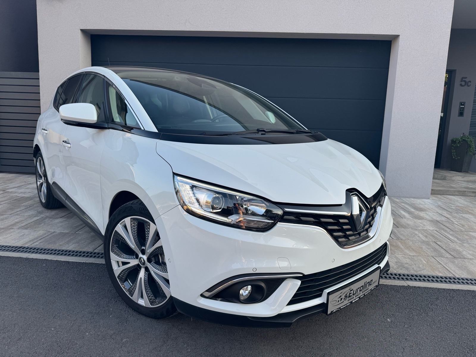 Renault Scenic 1.5 dCi - INTENS, PANO, PERLA, KAM, JAMSTVO, RATA 140e, fotografija 12