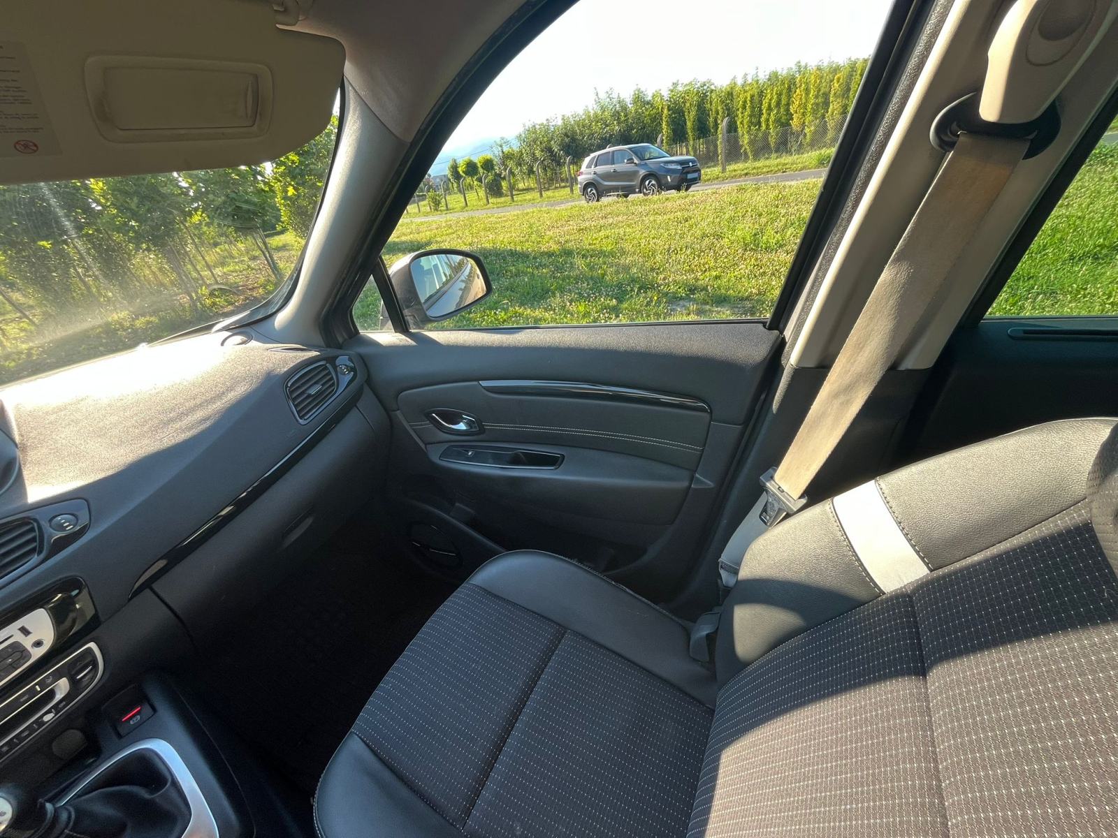 Renault Scenic 1,5 dCi BOSE - NOVI komplet kvačila, reg do 7mj 2027, fotografija 4