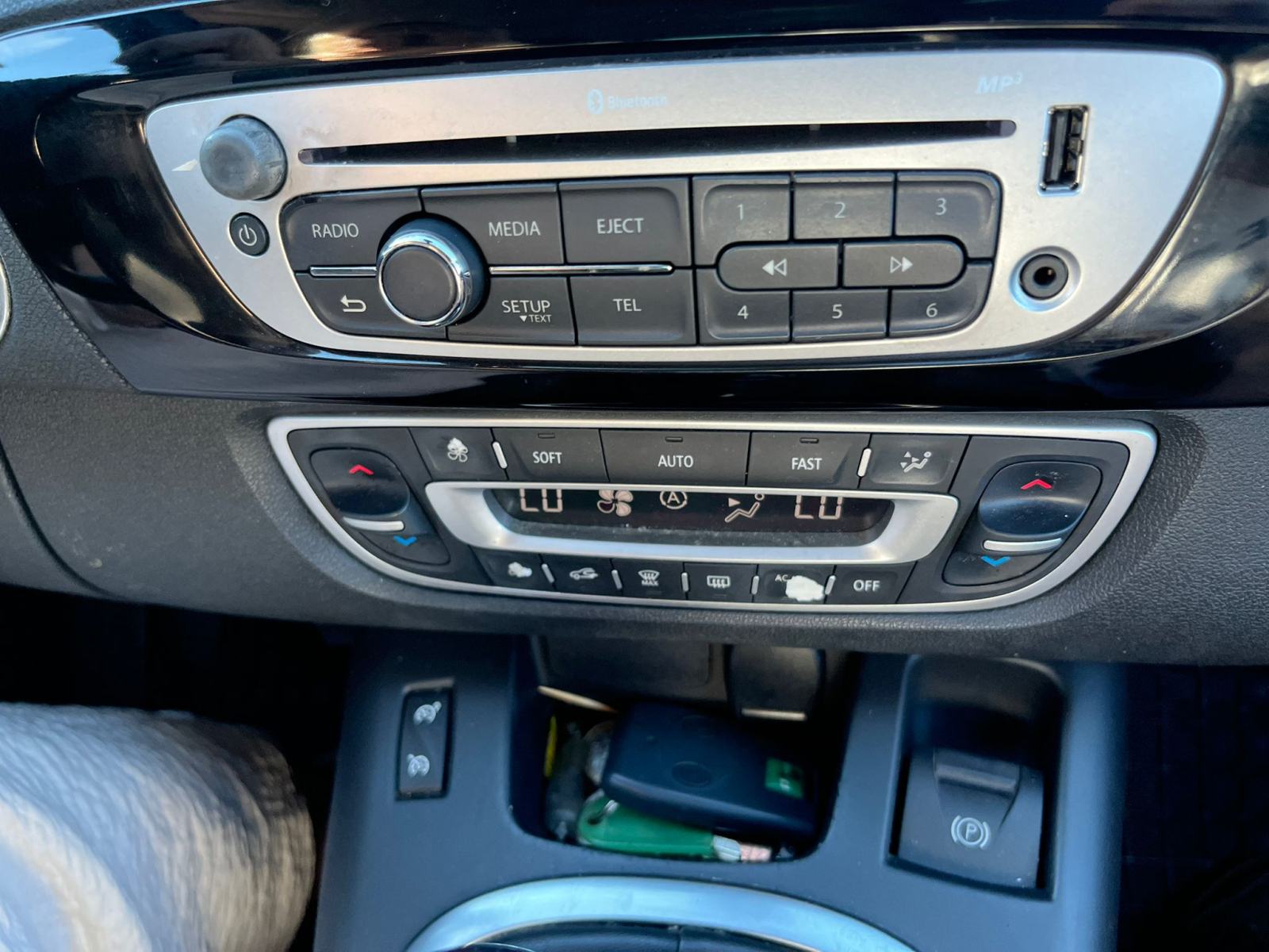 Renault Scenic 1,5 dCi BOSE - NOVI komplet kvačila, reg do 7mj 2027, fotografija 7
