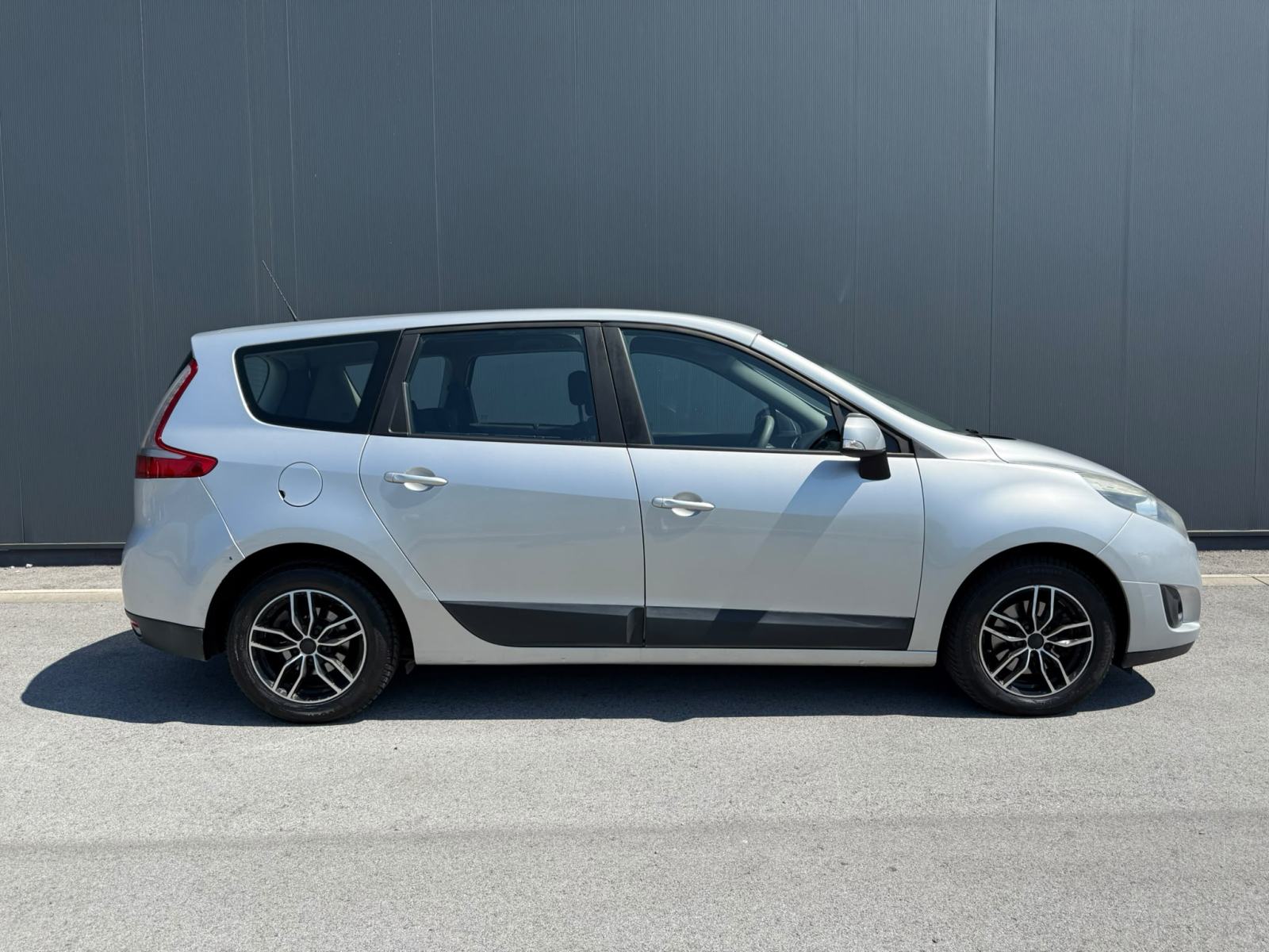 Renault Scenic 1,5 dCi ✅ REG 04/27 ✅ MOŽE NA KARTICE DO 36 RATA ✅, fotografija 6