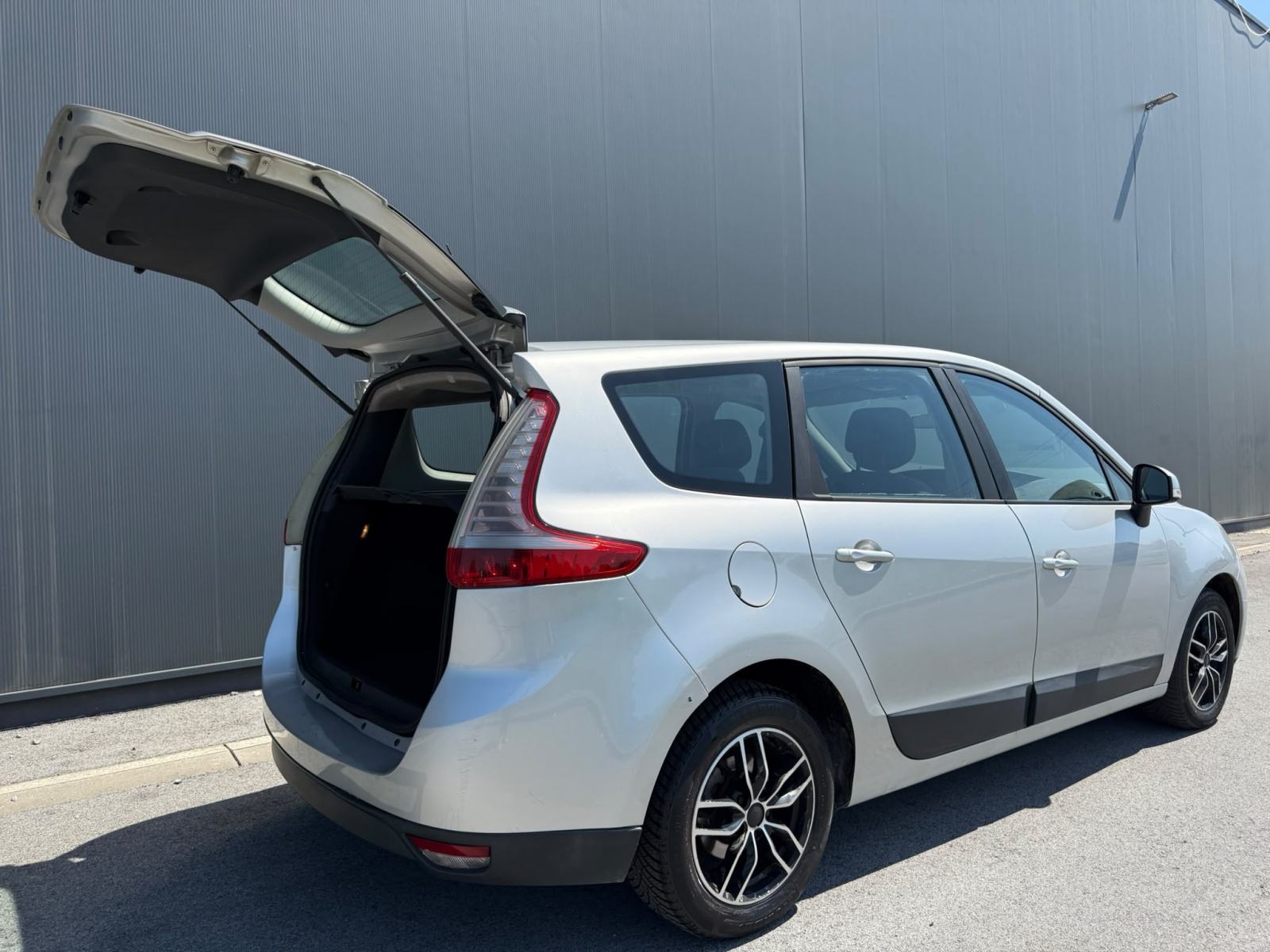 Renault Scenic 1,5 dCi ✅ REG 04/27 ✅ MOŽE NA KARTICE DO 36 RATA ✅, fotografija 19