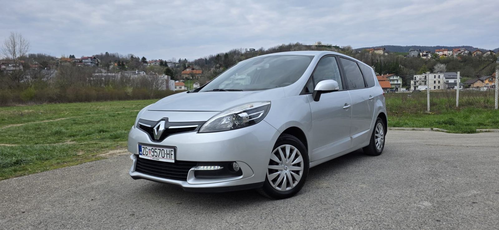 Renault Scenic 1,5 dCi reg. do 06/27, Odlično stanje, fotografija 6