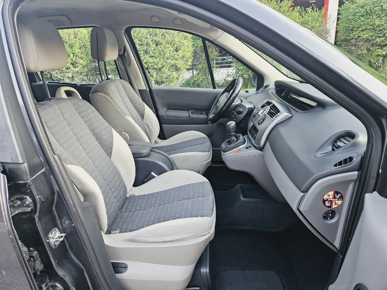 Renault Scenic 1,5 dCi, fotografija 17