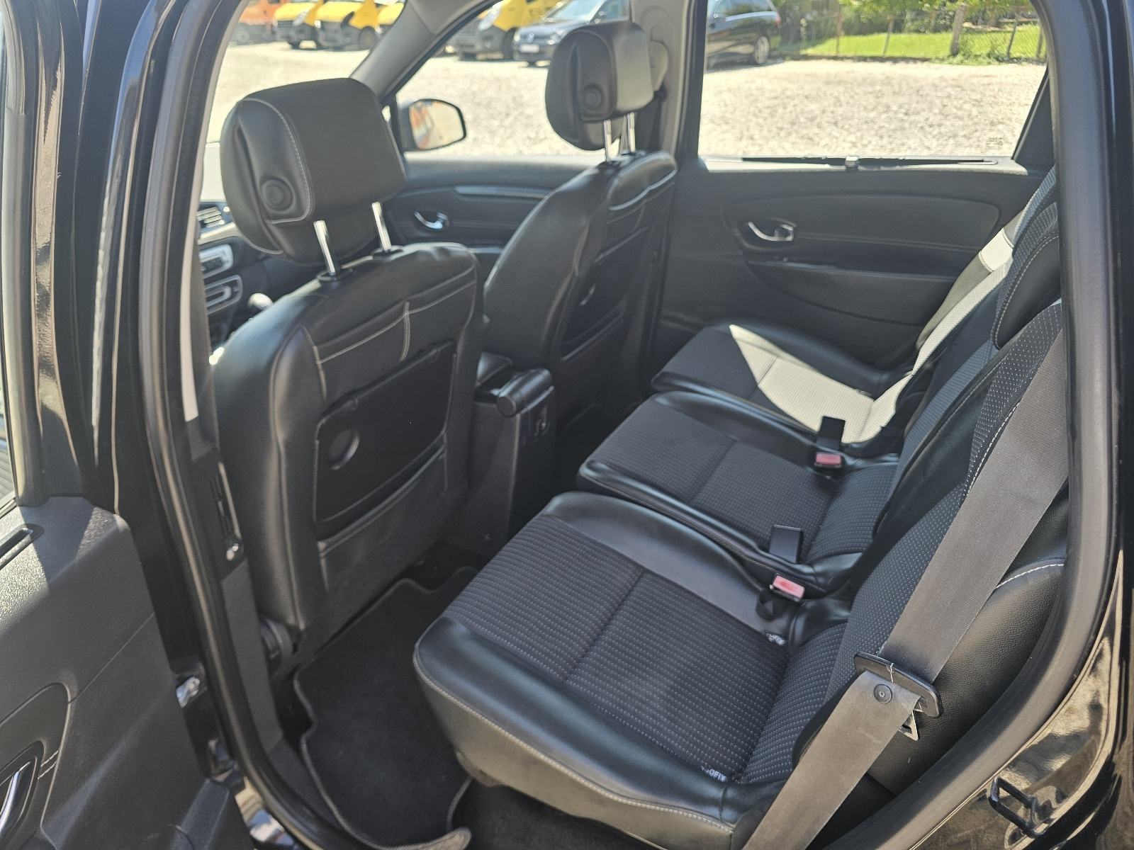 Renault Scenic 1,5 dCi =KLIMA= NAVIGACIJA= DOBAR AUTO= KARTICE-36, fotografija 7