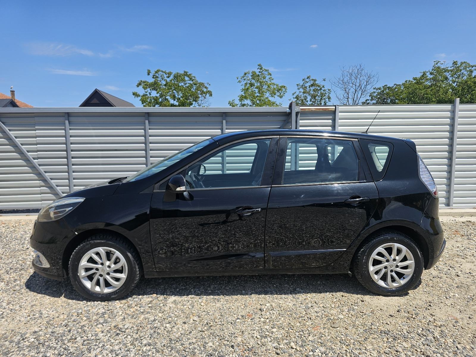Renault Scenic 1,5 dCi =KLIMA= NAVIGACIJA= DOBAR AUTO= KARTICE-36, fotografija 16