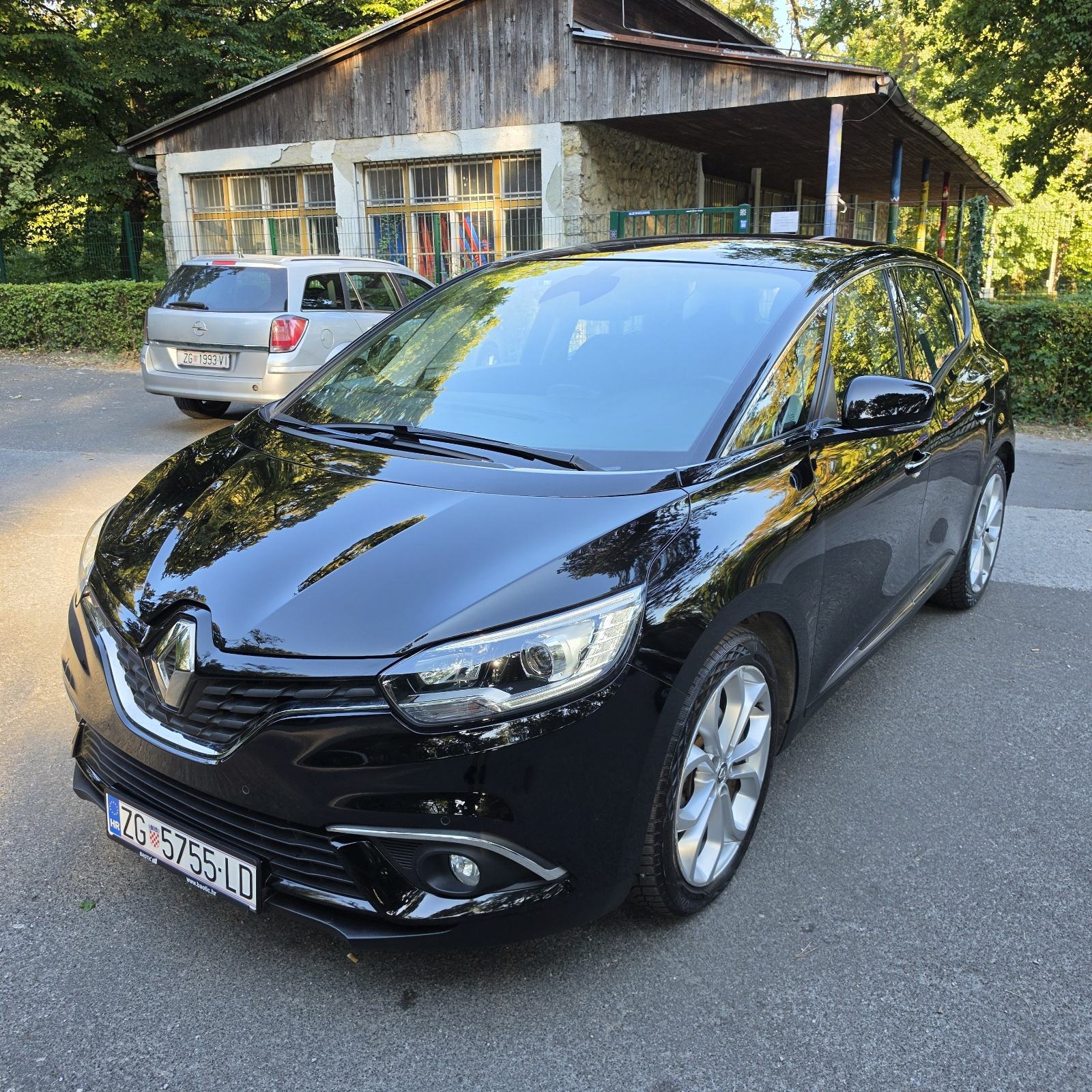 Renault Scenic 1.5 dCi VELIKI SERVIS,KVAČILO NOVO, fotografija 2