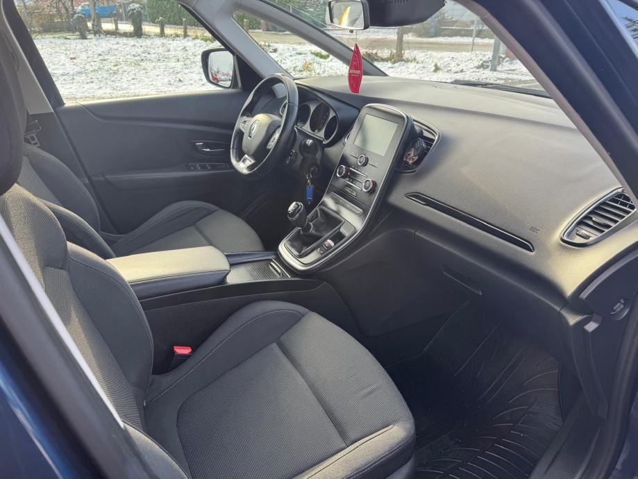Renault Scenic 1,5dci, fotografija 7