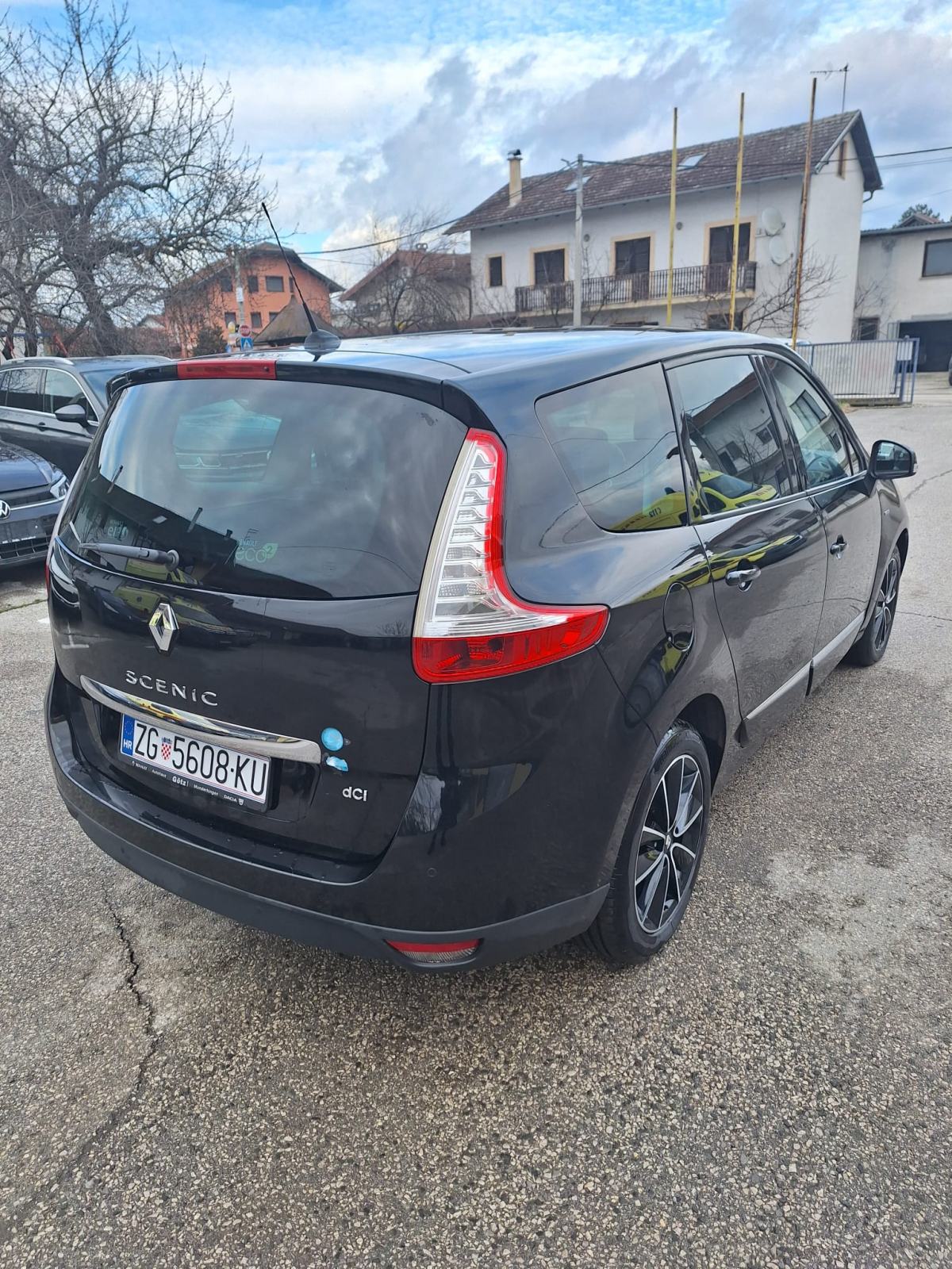 Renault Scenic 1,6 dCi BOSE TOP STANJE, pogled izvana - slika 4