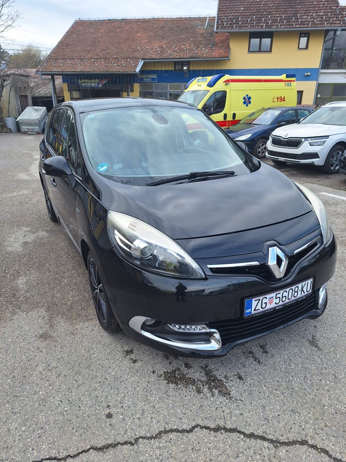 Renault Scenic 1,6 dCi BOSE TOP STANJE, pogled izvana - slika 2