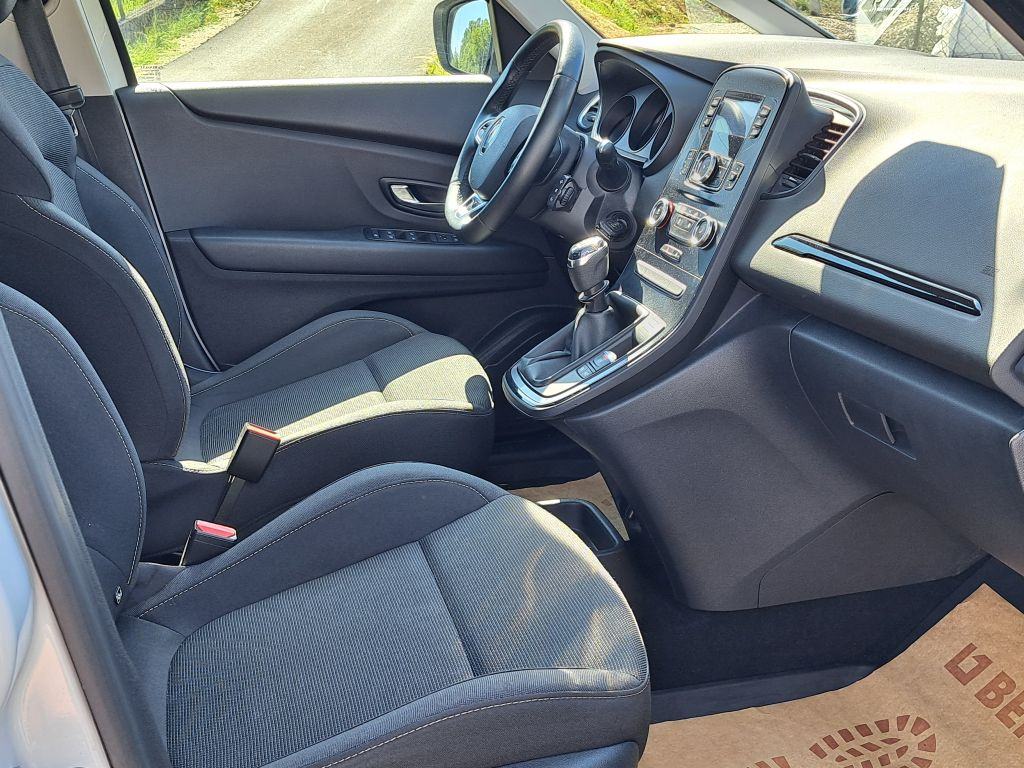 Renault Scenic 1.7 Blue dCi, fotografija 20