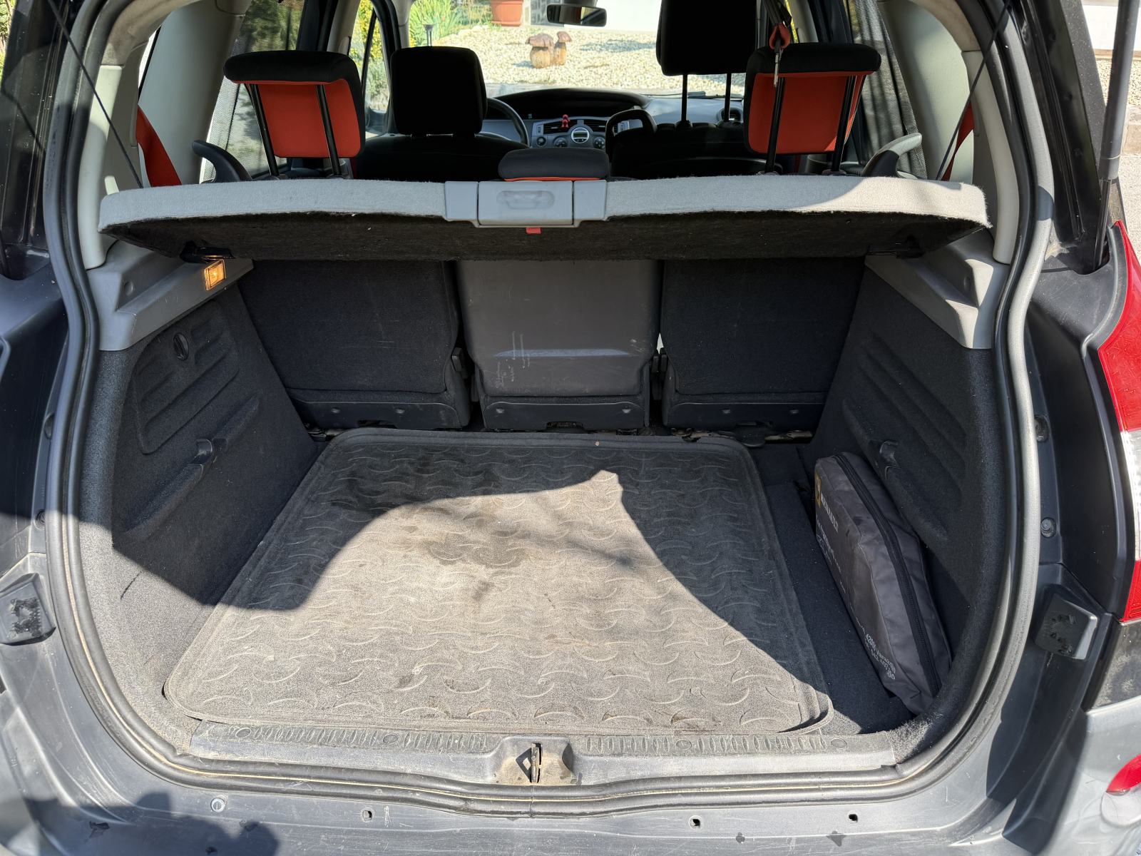 Renault Scenic 1,9 dCi, pogled izvana - slika 4