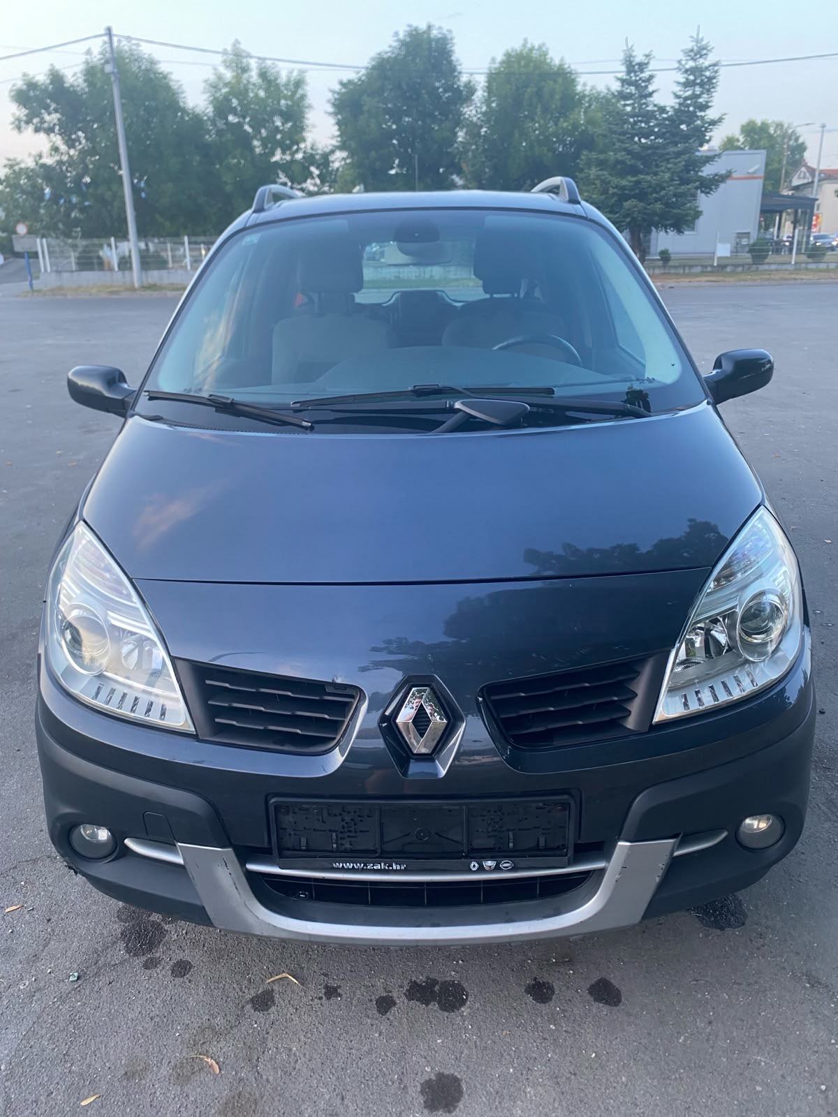 Renault Scenic 1,9 dCi, fotografija 5