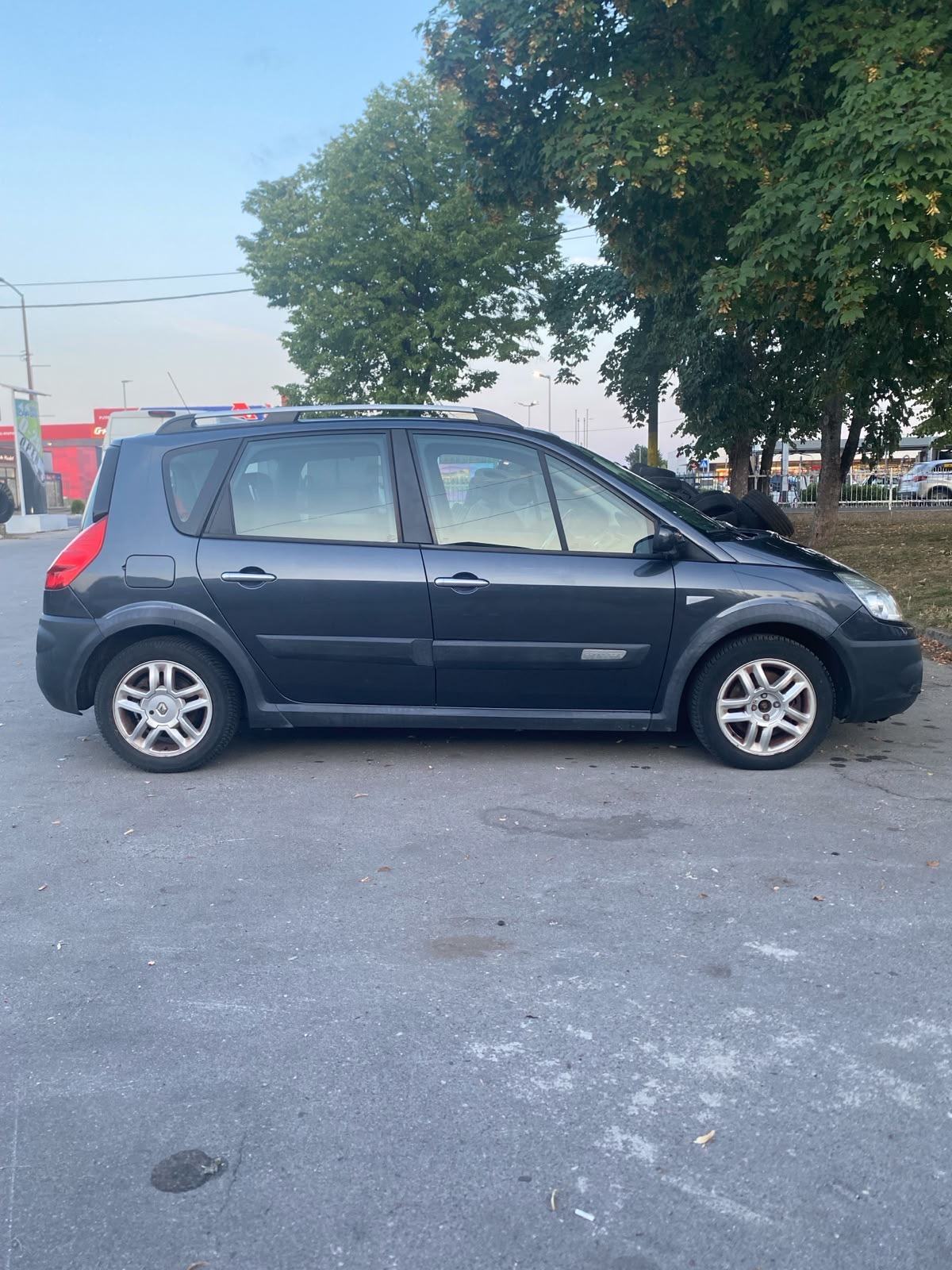 Renault Scenic 1,9 dCi, fotografija 12
