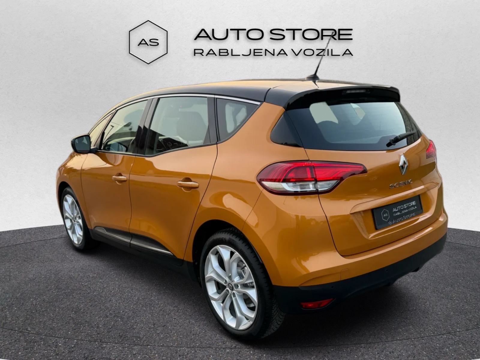 Renault Scenic dCi 110 | JAMSTVO 12/24 | NAVI, VIRTUAL, VEL. SERVIS, fotografija 3