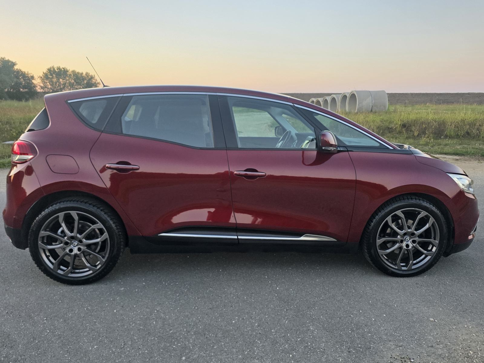 RENAULT SCENIC dCi 110...NAVI,ALU,PDC,NEMA PRIJENOSA !, fotografija 9